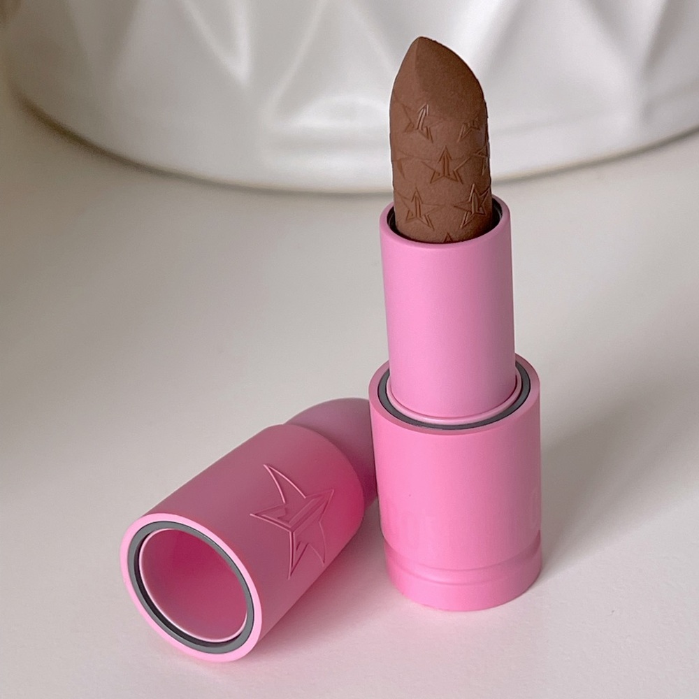 NEW! Jeffree Star Cosmetics Velvet Trap Lipstick - Chocolate Fondue